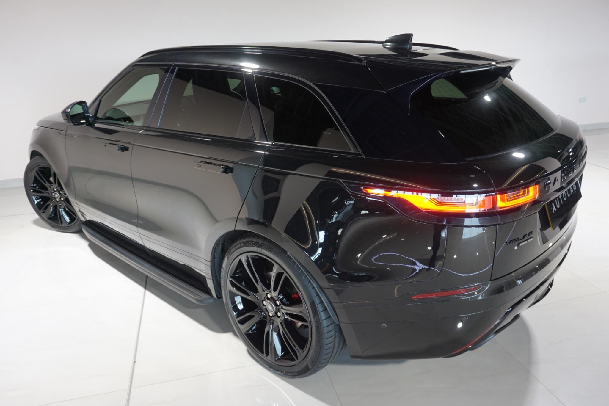 Land Rover Range Rover Velar 3.0 SD6 V6 R-Dynamic HSE SUV 5dr Diesel Auto 4WD Euro 6 (s/s) (300 ps)